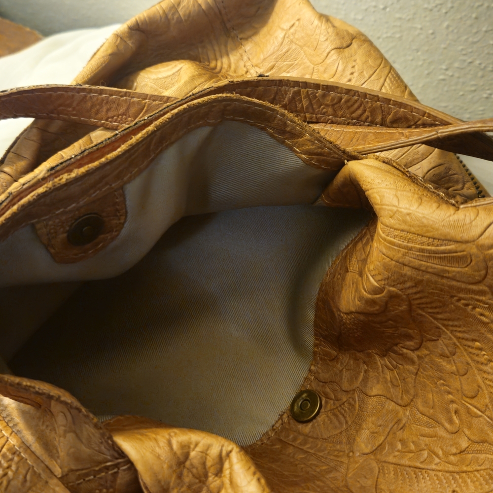 American Leather Co. Embossed Tan Shoulder Bag - Picture 8 of 9